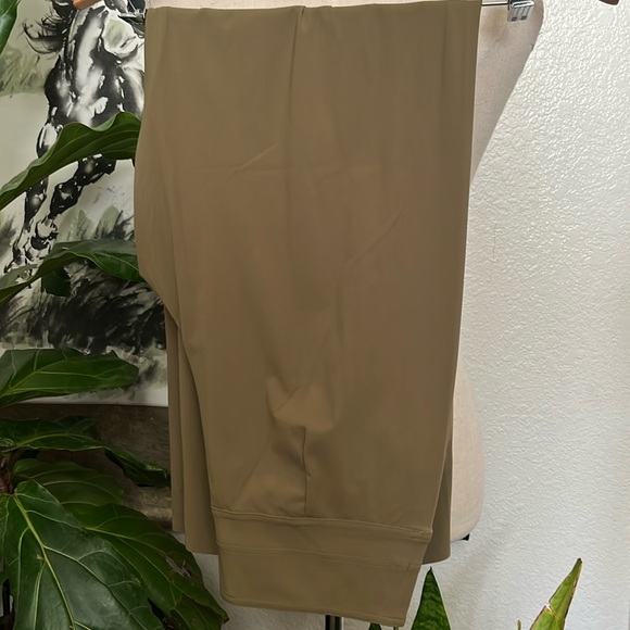 Athleta Cosmic Wide Leg Pants Size 6 - Picture 5 of 6